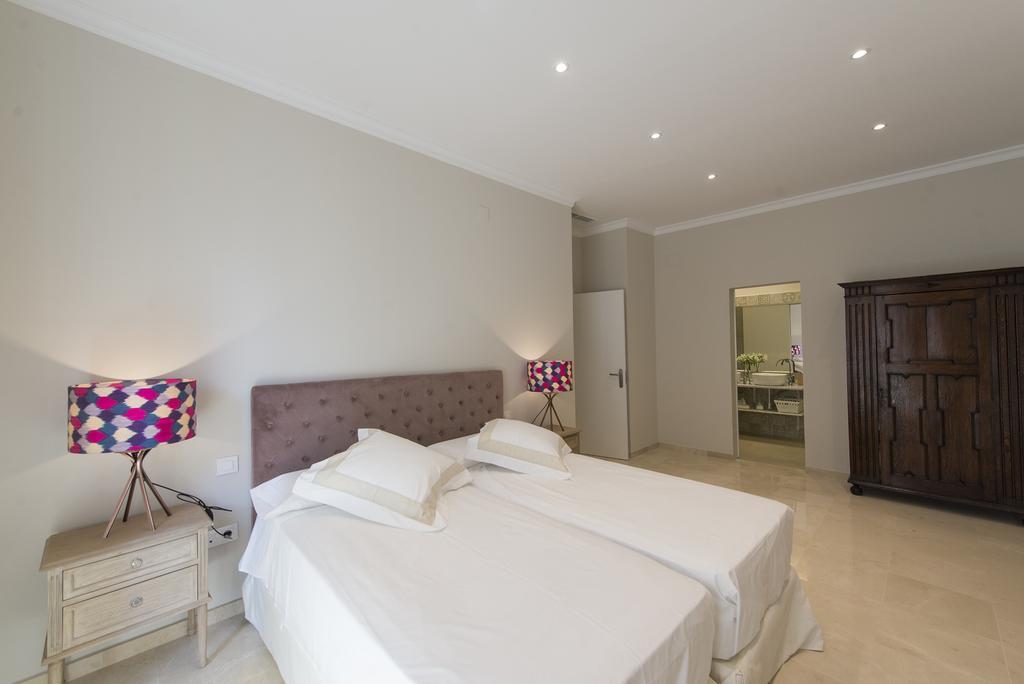 Apartamento Living By Cathedral Sewilla Zewnętrze zdjęcie